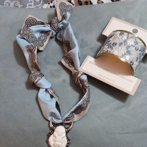 Myra  Blue and Silver NWT bracelet with coordinating Necklace